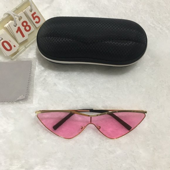 Accessories - Cat Eyes Gold Frame Pink Lens Sunglasses